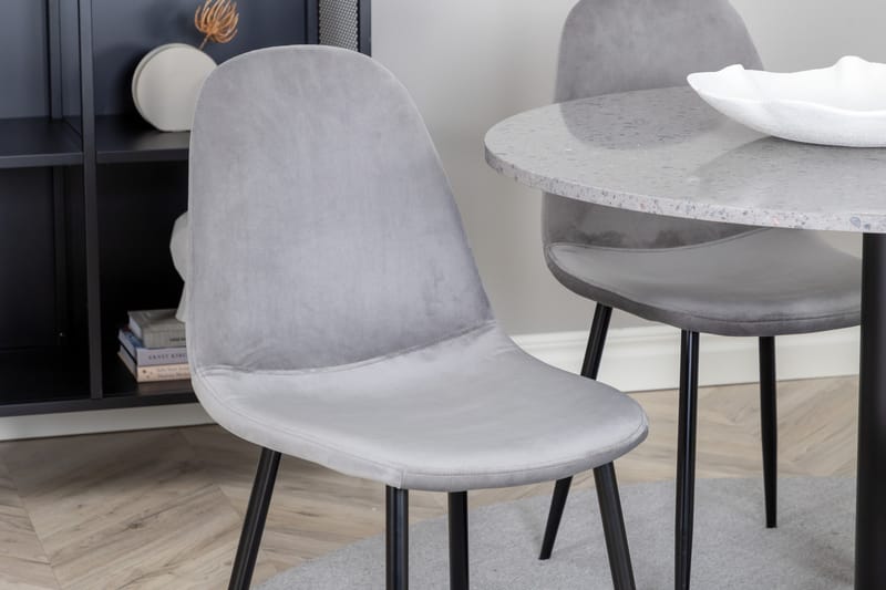 Razzia Matgrupp 106 cm Rund med 4 Polar stolar - Svart - Möbler - Matplats - Matgrupp & matbord med stolar