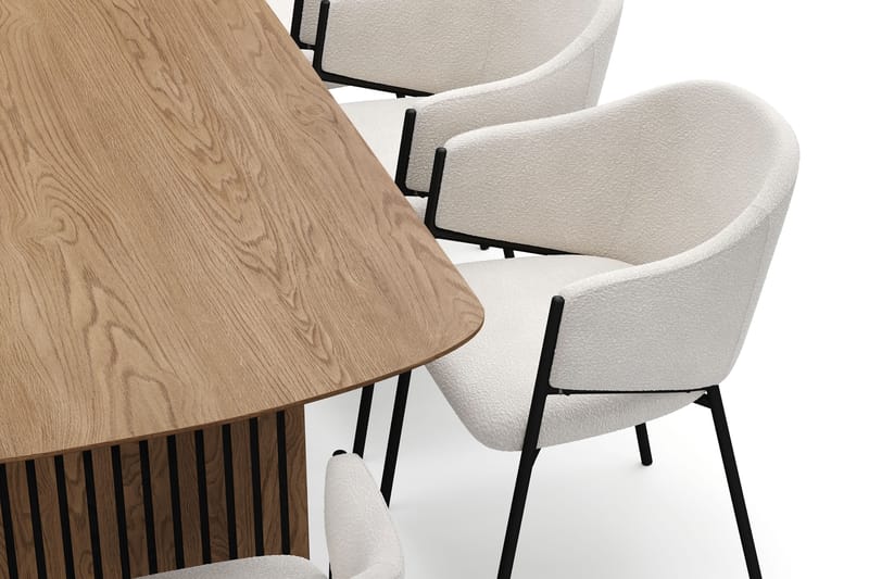 Richeto Matbord 240 cm med 8 Filip Matstolar - Naturlig finish / Vit Bouclé - Möbler - Matplats - Matgrupp & matbord med stolar