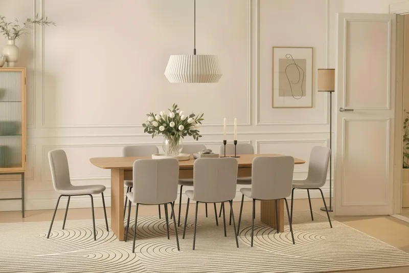 Richeto Matbord 240 cm med 8 Katy Matstolar - Naturlig finish / Greige Bouclé / Metallben Svart - Möbler - Matplats - Matgrupp & matbord med stolar