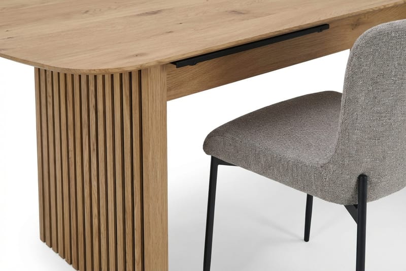 Richeto Matgrupp Ek 240 cm med 6 Elsie Matstolar - Ek/Ljusgrå - Möbler - Matplats - Matgrupp & matbord med stolar