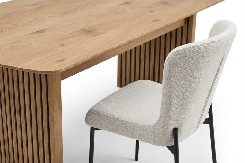 Richeto Matgrupp Ek 240 cm med 6 Elsie Matstolar - Ek/Vit - Möbler - Matplats - Matgrupp & matbord med stolar