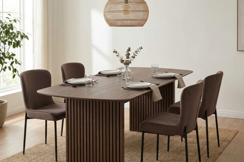 Richeto Matgrupp Rökt Ek 180 cm med 4 Elsie Matstolar - Rökt ek/Brun - Möbler - Matplats - Matgrupp & matbord med stolar