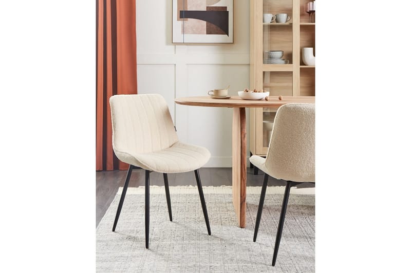 Set med 2 matstolar Dubrovnik - Beige, svart/Bouclé - Möbler - Matplats - Matstol & köksstol