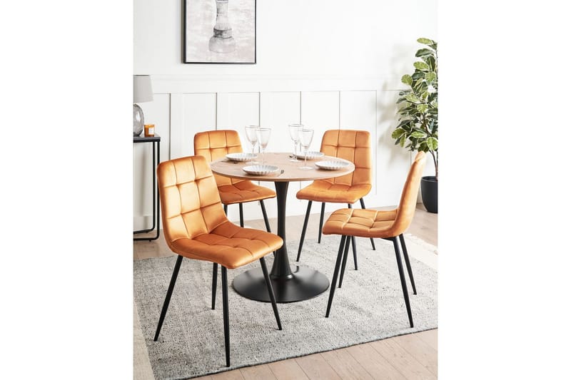 Set med 4 matstolar Powell - Orange, svart - Möbler - Matplats - Matstol & köksstol