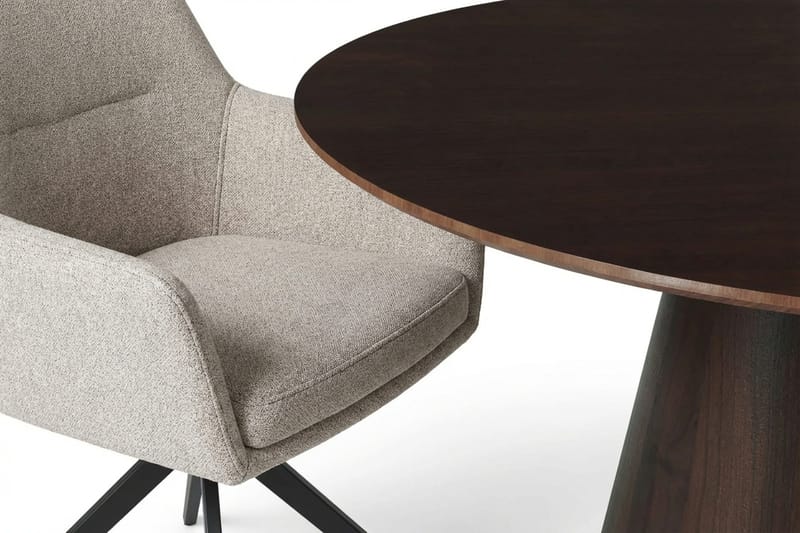 Siena Matgrupp runt 110 cm Rökt Ek med 4 Torsby Matstolar - Rökt ek - Möbler - Matplats - Matgrupp & matbord med stolar