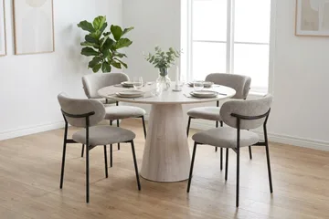 Siena Matgrupp runt 110 cm Vitlaserad med 4 Lucy Matstolar - Vitlaserad - Möbler - Matplats - Matgrupp & matbord med stolar