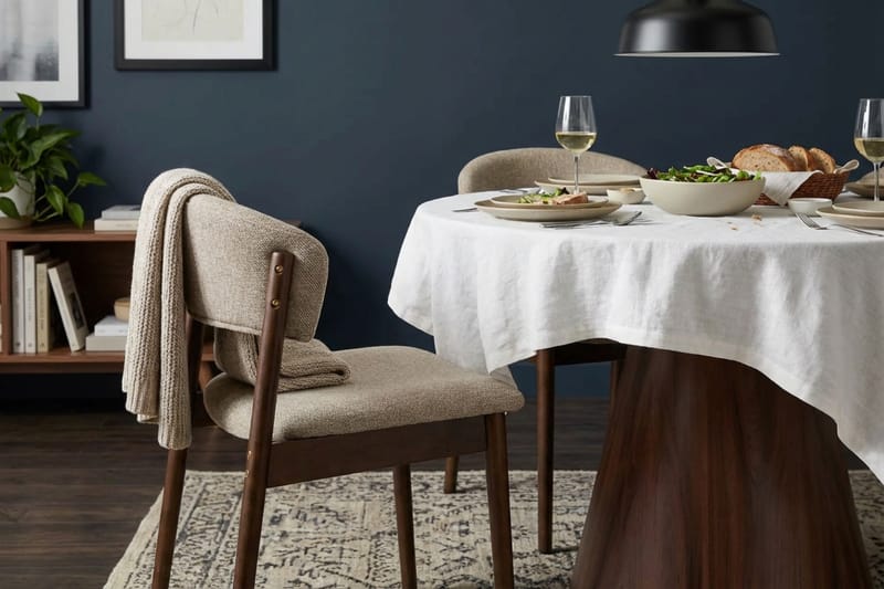 Siena Matgrupp runt 130 cm Valnöt med 6 Nala Matstolar - Valnöt - Möbler - Matplats - Matgrupp & matbord med stolar