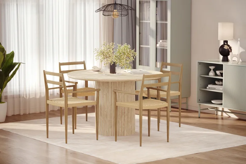 Uppveda Runt Matbord 120cm Travetin utseende med 4 st Jamna Karmstolar - Beige - Möbler - Matplats - Matgrupp & matbord med stolar