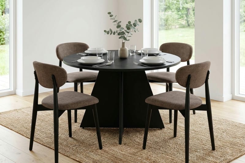 Vera Matgrupp runt 110 cm Svart med 4 Molly Matstolar - Svart - Möbler - Matplats - Matgrupp & matbord med stolar