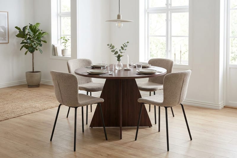 Vera Matgrupp runt 110 cm Valnöt med 4 Katy Matstolar - Valnöt - Möbler - Matplats - Matgrupp & matbord med stolar