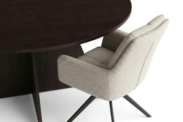 Vera Matgrupp runt 150 cm Rökt Ek med 6 Torsby Matstolar - Rökt ek - Möbler - Matplats - Matgrupp & matbord med stolar