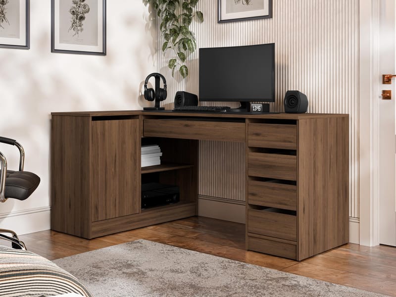 Harland Skrivbord 158 cm - brun - Möbler - Hemmakontor - Skrivbord