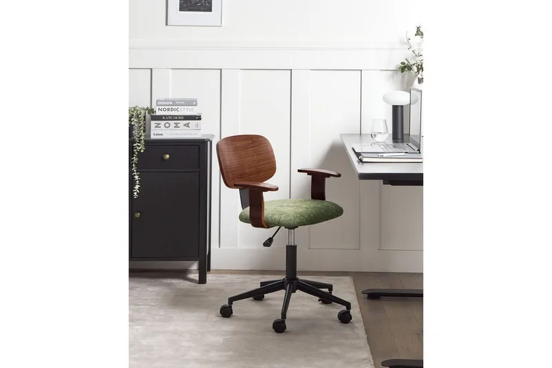 Kontorsstol Gunnison - Grönt, mörkt trä - Möbler - Hemmakontor - Kontorsstol