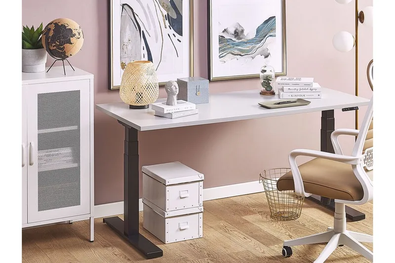 Belluton Skrivbord 130 cm Elektriskt Justerbart - Grå/Svart - Möbler - Hemmakontor - Skrivbord