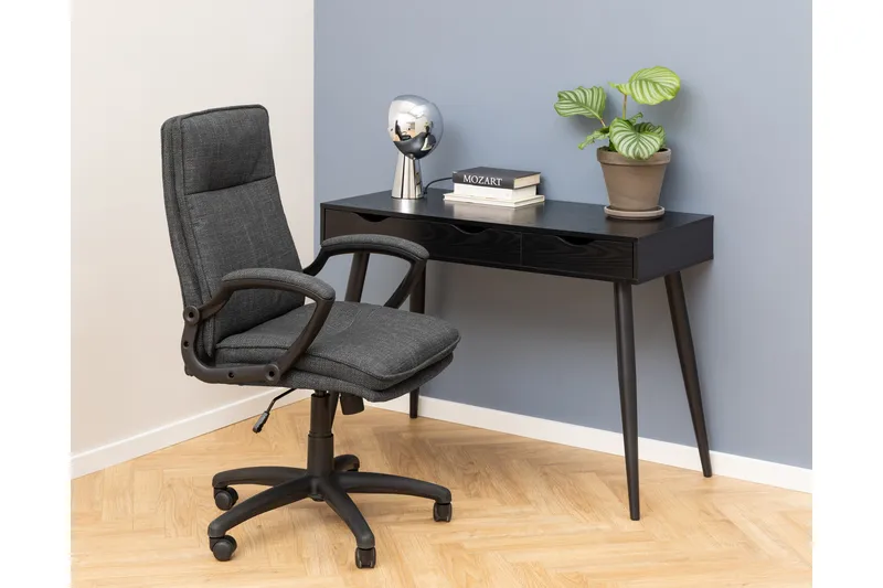 Bernard Skrivbord 110x110 cm - Svart - Möbler - Hemmakontor - Skrivbord