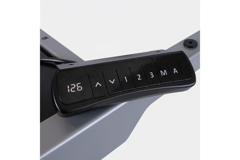 Ergosum 2 Skrivbord 140 cm Höj-och Sänkbar - Trä/Natur - Möbler - Hemmakontor - Skrivbord