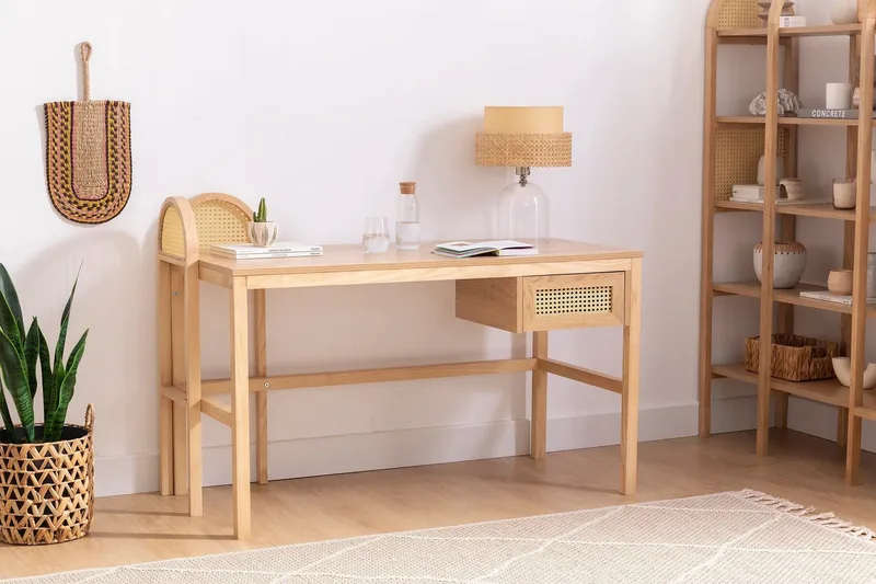 Makwana Skrivbord 130 cm - Natural - Möbler - Hemmakontor - Skrivbord