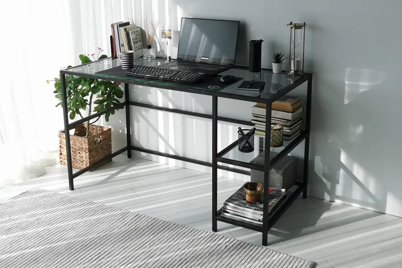 Sabani Skrivbord 130 cm med Förvaring 2 Hyllor - Glas/Rökfärgad/Svart - Möbler - Hemmakontor - Skrivbord