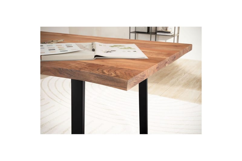 Skrivbord Wohnling Massiv trä träd kant metallben lantlig stil Svart, Rak, 180x90 cm - Svart, Rak, 180x90 cm - Möbler - Hemmakontor - Skrivbord