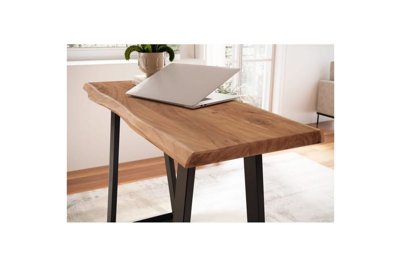 Skrivbord Wohnling Massivt trä med trädkanter, metallram - Möbler - Hemmakontor - Skrivbord