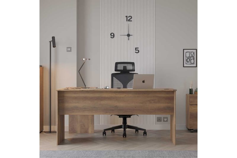 Soonam Skrivbord 160x144 cm - Mediumfärgat trä - Möbler - Hemmakontor - Skrivbord