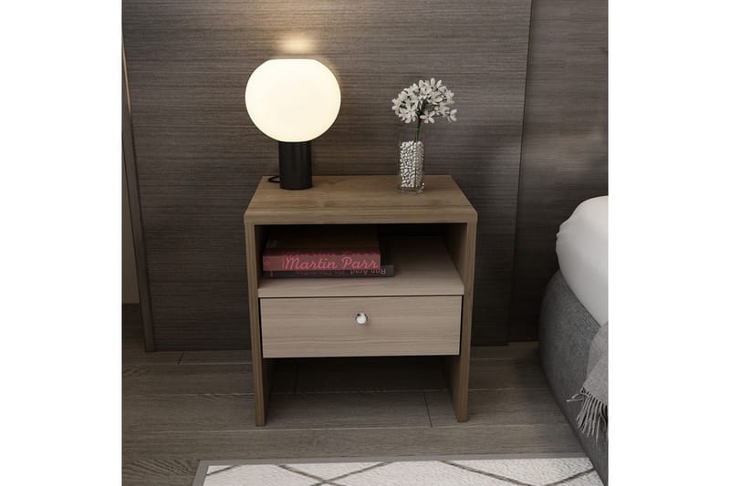 Berriaren Sängbord 45 cm - Valnöt - Möbler - Sovrum - Sängbord