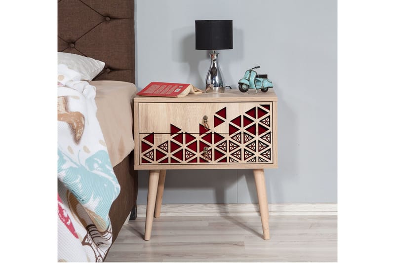Brokind Sängbord 60 cm med Förvaring 2 Lådor Trianglar - Natur/Röd - Möbler - Sovrum - Sängbord