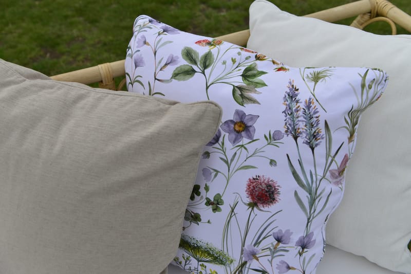 Dagbädd Hillerstorp Lyckesö - Natur - Möbler - Sovrum - Dagbäddar