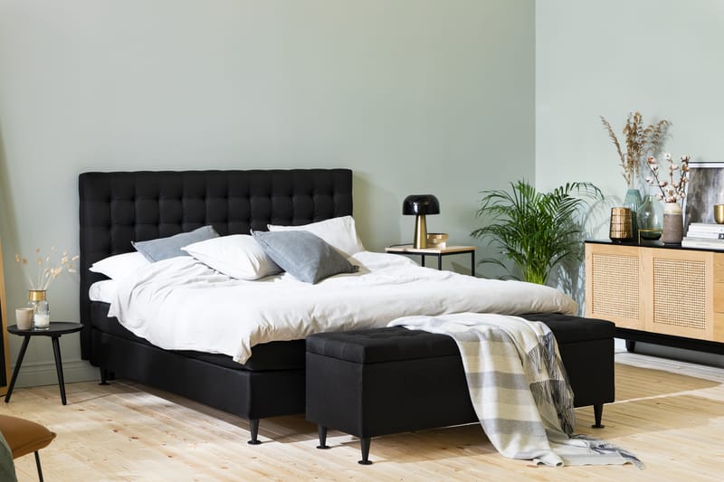 NOVELLA Sängkista 140 cm Djuphäftad Svart - Möbler - Sovrum - Förvaring sovrum - Sängkista