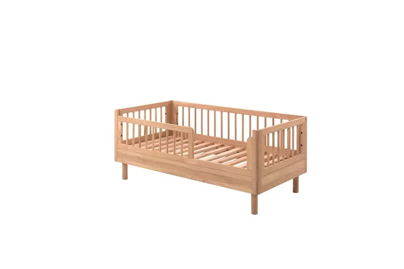 Juniorsäng med byrå garderob Forrest Ek - Ek - Barn & bebis - Barnmöbler - Barnmöbelset - Sovrumsset barn