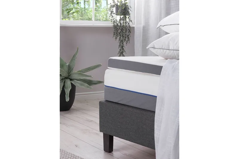 Comfy Bäddmadrass 180 200 cm - Vit - Möbler - Sovrum - Madrasser - Bäddmadrasser