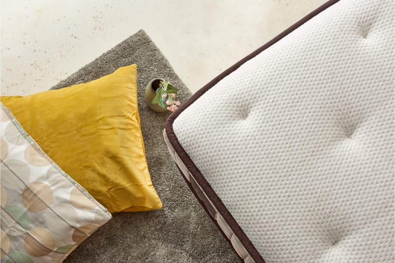 Resårmadrass 120x200 cm - Vit/Brun - Möbler - Sovrum - Madrasser - Resårmadrass & resårbotten