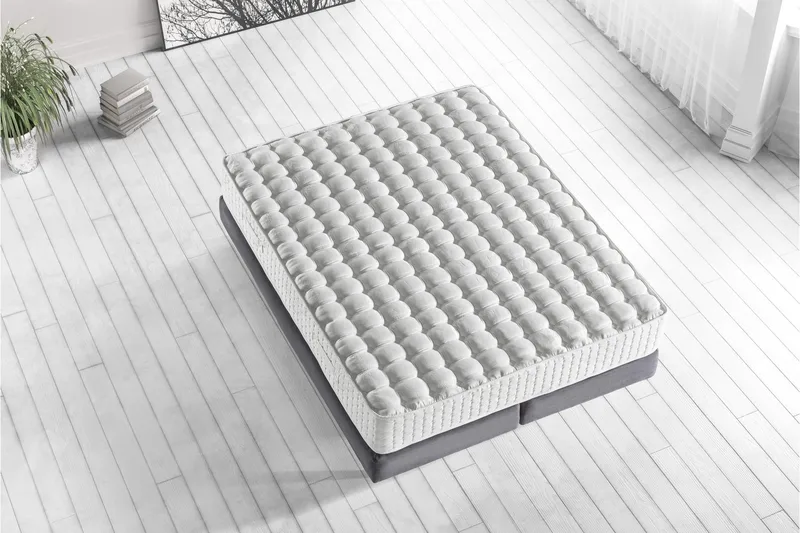 Resårmadrass 150x200 cm - Vit - Möbler - Sovrum - Madrasser - Resårmadrass & resårbotten