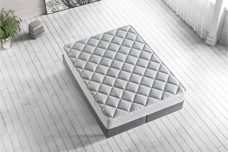 Resårmadrass 150x200 cm - Vit - Möbler - Sovrum - Madrasser - Resårmadrass & resårbotten