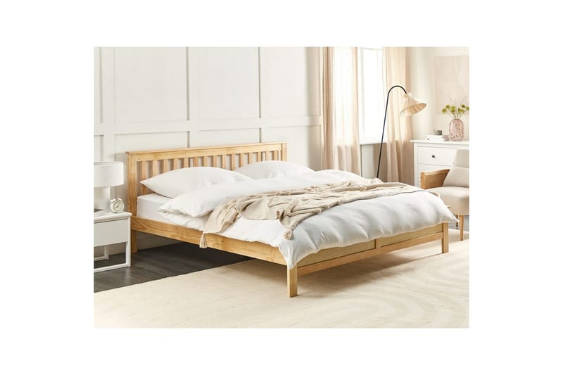 Säng med lamellram Mayenne - Ljus trä, 180x200 cm - Möbler - Sovrum - Sängram & sängstomme