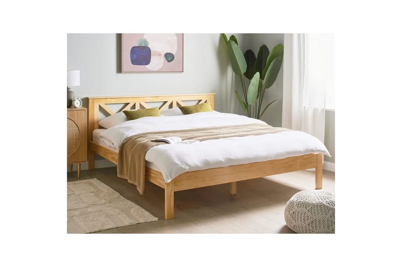 Säng med lamellram Tannay - Ljus trä, 180x200 cm - Möbler - Sovrum - Sängram & sängstomme