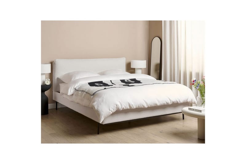 Dubbelsäng Corio med lamellram Vit-Svart, 160x200 cm - Vit-Svart, 160x200 cm - Möbler - Sovrum - Sängar - Ramsäng