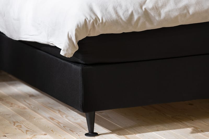 Ella Sängpaket 180x200 cm Knapp Gavel - Svart - Möbler - Sovrum - Sängar - Komplett Sängpaket