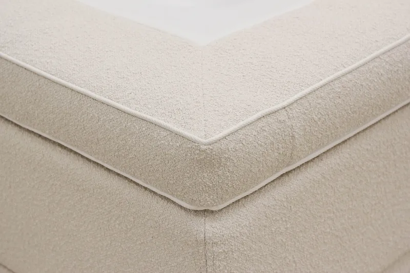 Hilton Lyx Komplett Sängpaket 160x200 cm Kontinentalsäng med knappad sänggavel i bouclé - Ivory / Bouclé - Möbler - Sovrum - Sängar - Kontinentalsängar