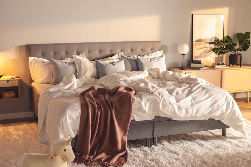 Ella Familjesäng 240x200  cm - (+Fler val) Ljusgrå - Möbler - Sovrum - Sängar - Kontinentalsängar