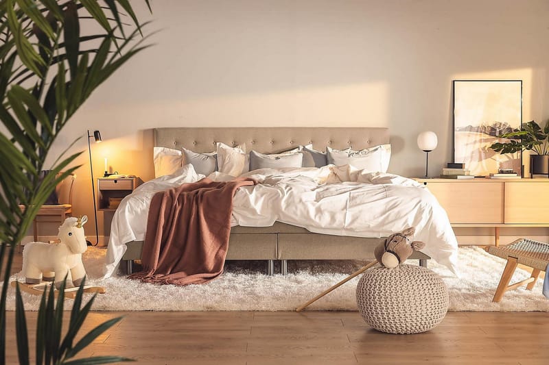 Ella Familjesäng 240x200  cm - (+Fler val) Mullvad - Möbler - Sovrum - Sängar - Kontinentalsängar