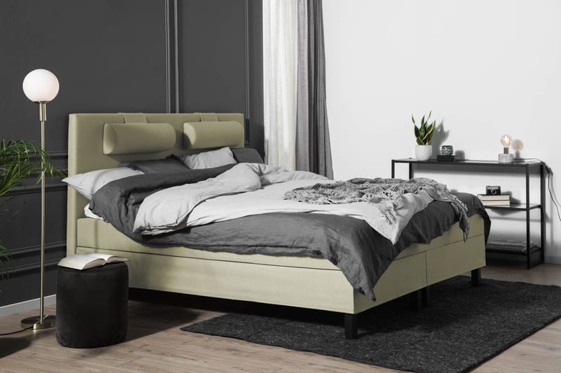 Lucky Komplett Sängpaket 180x200 Latex Slät Sänggavel, Nackkudde Liten Grön