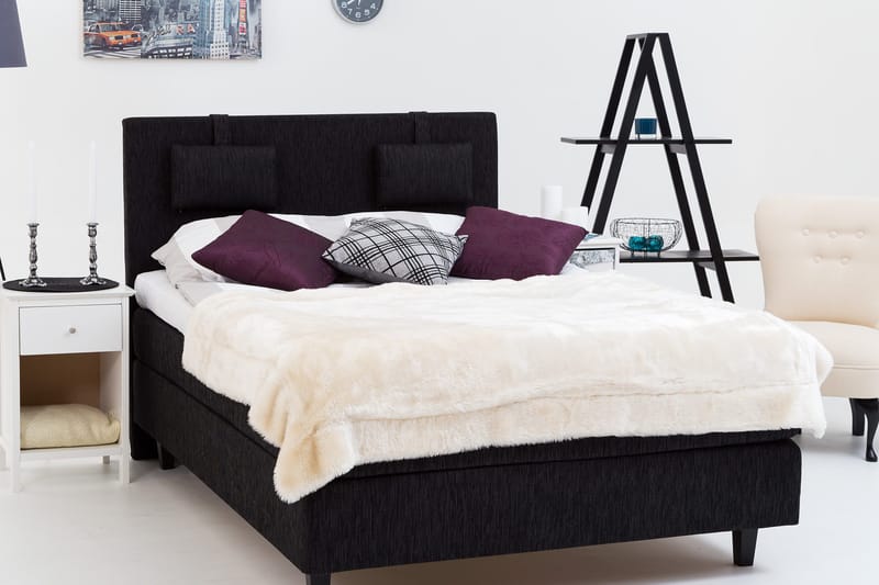 Charleston Kontinentalsäng 120x200 Fast Polyeterskum - Svart - Möbler - Sovrum - Sängar - Kontinentalsängar