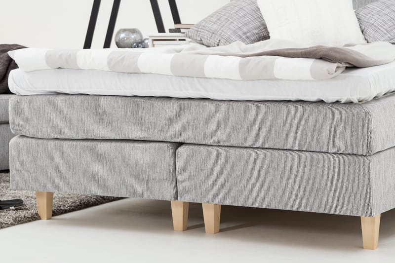 Charleston Kontinentalsäng 160x200 Fast Polyeterskum - Ljusgrå - Möbler - Sovrum - Sängar - Kontinentalsängar