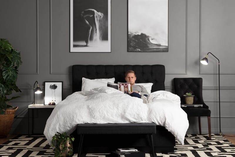 Charleston Kontinentalsäng 180x200 Fast Polyeterskum - Svart - Möbler - Sovrum - Sängar - Kontinentalsängar