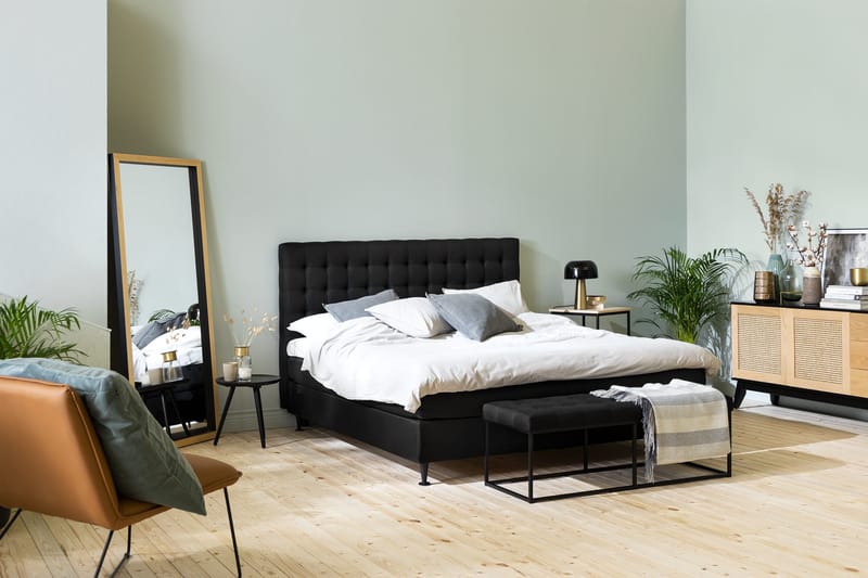 Ella Sängpaket 160x200 cm Rutig Gavel - Svart - Möbler - Sovrum - Sängar - Kontinentalsängar