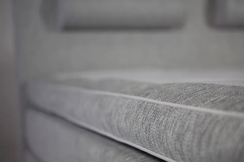 Mei Kontinentalsäng 180x200 cm - Ljusgrå - Möbler - Sovrum - Sängar - Kontinentalsängar