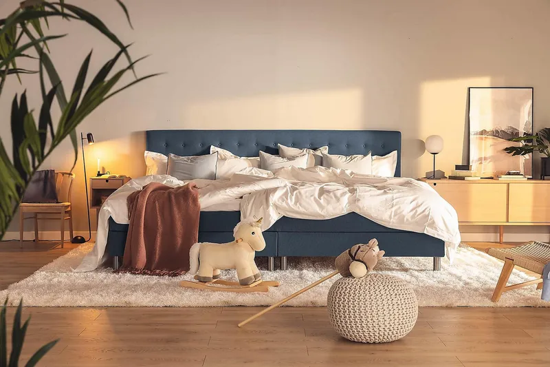 NOVELLA Familjesäng 280x210 cm Mörkblå (+Fler val) - Möbler - Sovrum - Sängar - Kontinentalsängar