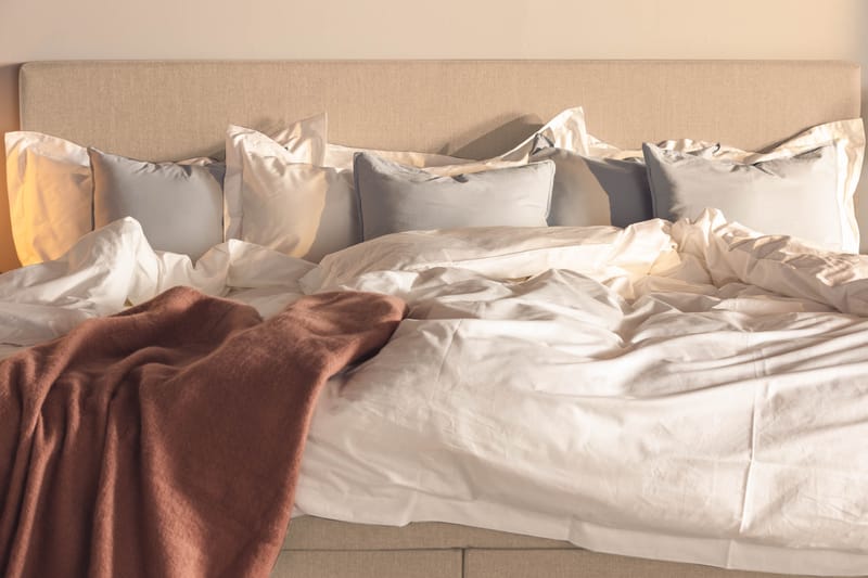 NOVELLA Familjesäng Sängpaket 240x210 cm Beige (+Fler val) - Möbler - Sovrum - Sängar - Komplett Sängpaket