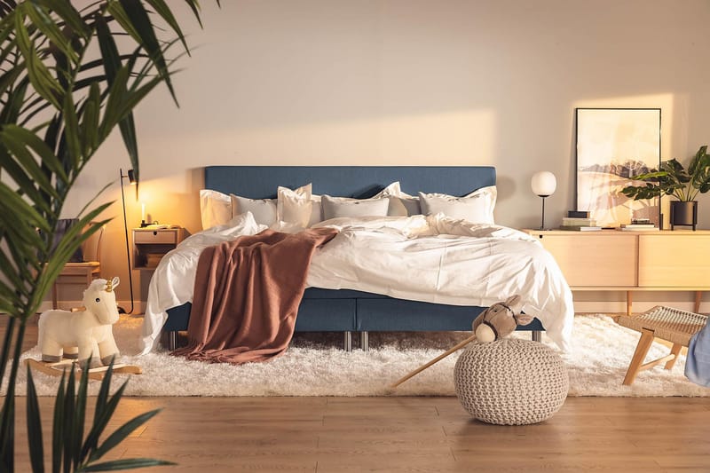 NOVELLA Familjesäng Sängpaket 240x210 cm Mörkblå (+Fler val) - Möbler - Sovrum - Sängar - Komplett Sängpaket